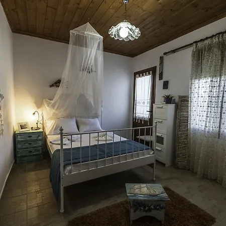 Elina شقة سكالا بوتامياس